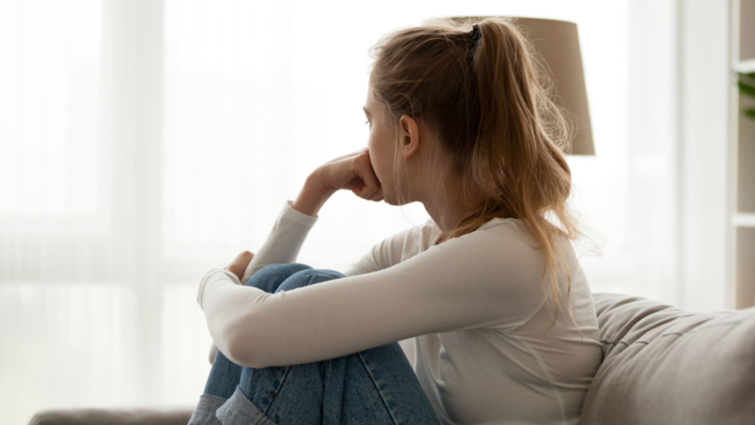 Deal with anxiety attacks_2496x1404